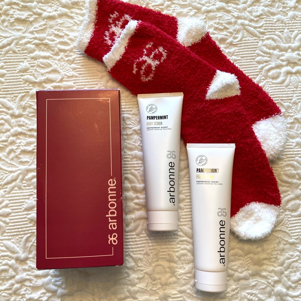 Arbonne Foot Cream & Foot Scrub Set
